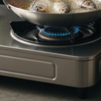 Langsung-Masak-dengan-Api-Besar-dan-Minyak-Sedikit