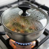 4.-Gunakan-Alat-Masak-Stainless-dengan-Ukuran-Tepat-untuk-Porsi-Masakan